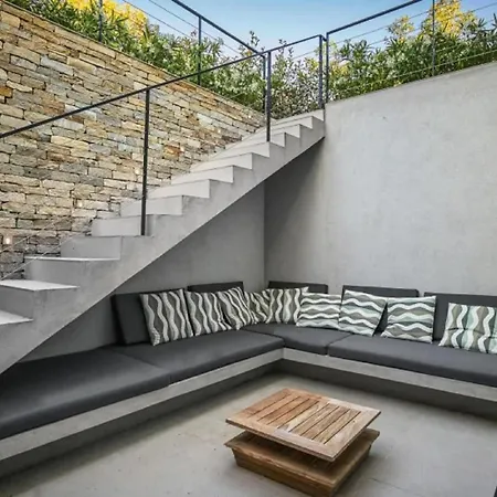 Splendor Tropez Villa